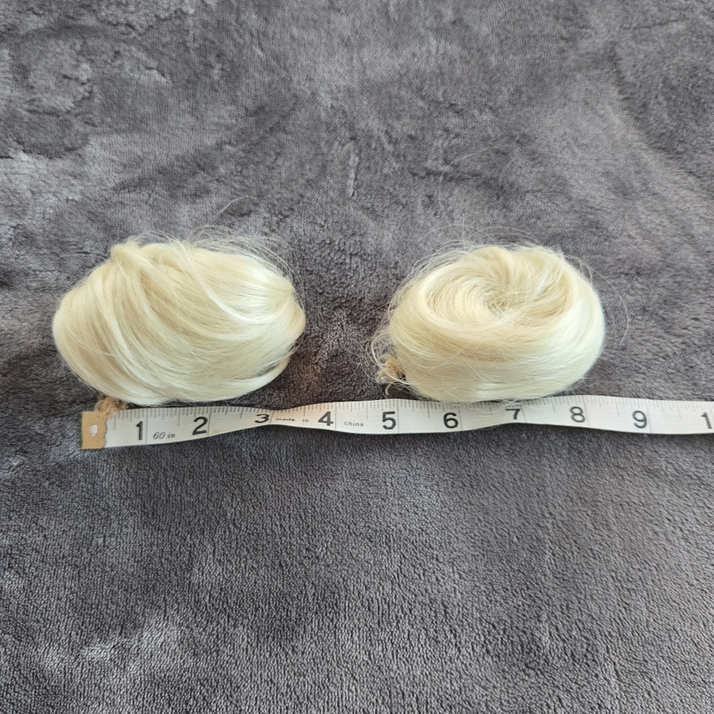Blonde Clip On Hair Buns And Wig - Picture 5 of 9